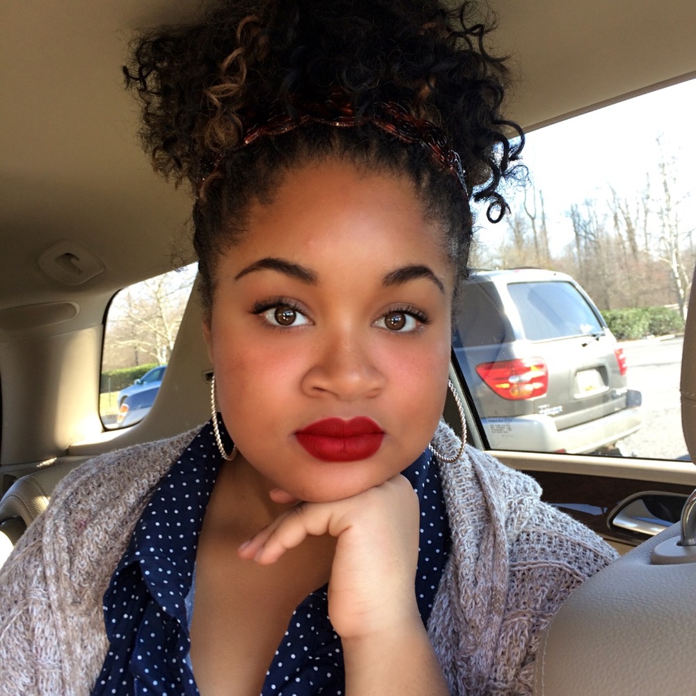 Meet your Posher, Ajarie